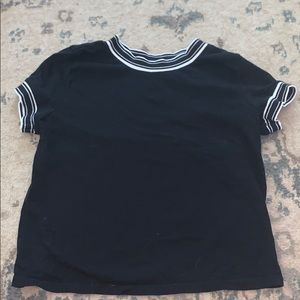 black t shirt